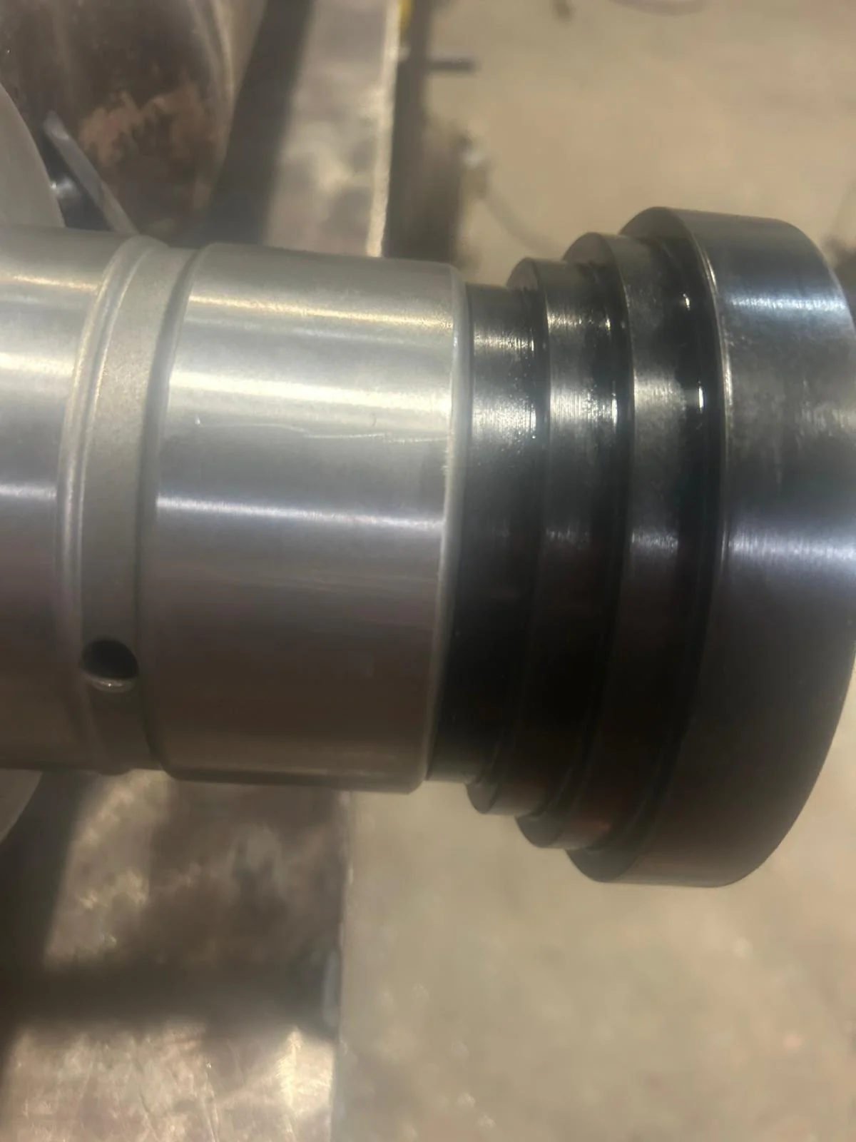 Bushing Pulling Gear